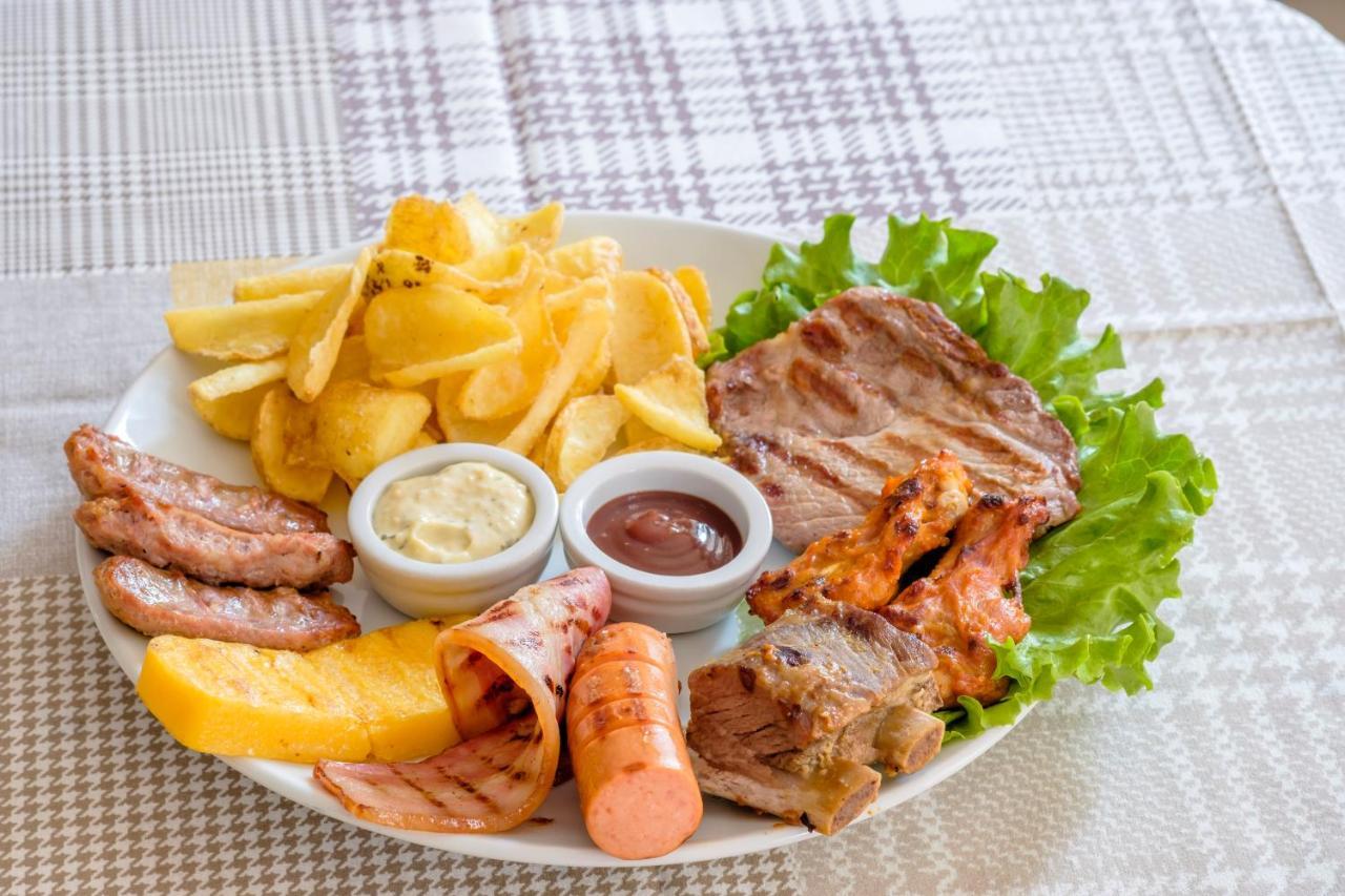 Albergo Trattoria Italia Дезенцано-дель-Гарда Экстерьер фото